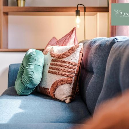Stunning Five Bedroom Manchester House With Free Parking By Purestay Short Lets & Serviced Accommodation 외부 사진