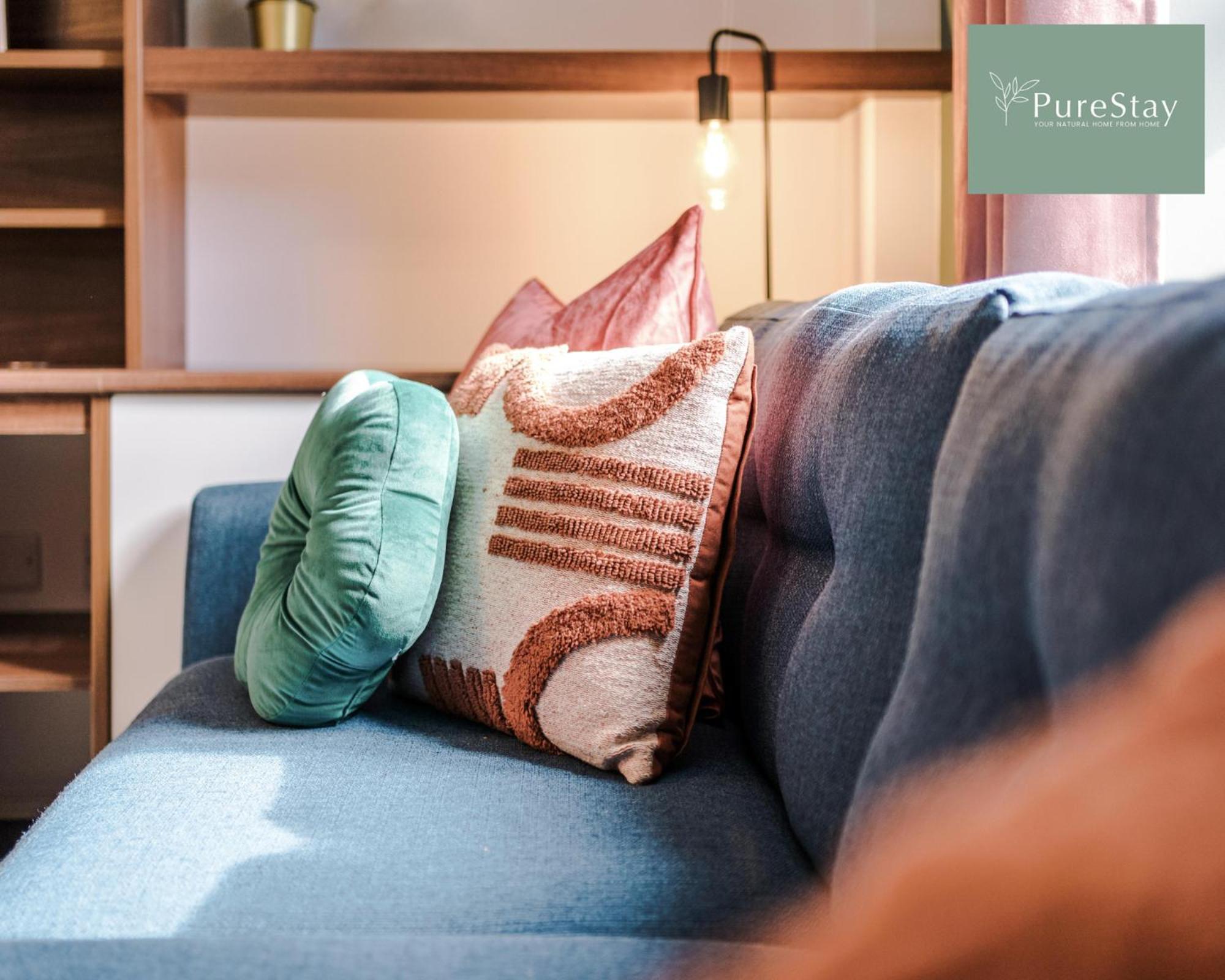 Stunning Five Bedroom Manchester House With Free Parking By Purestay Short Lets & Serviced Accommodation 외부 사진