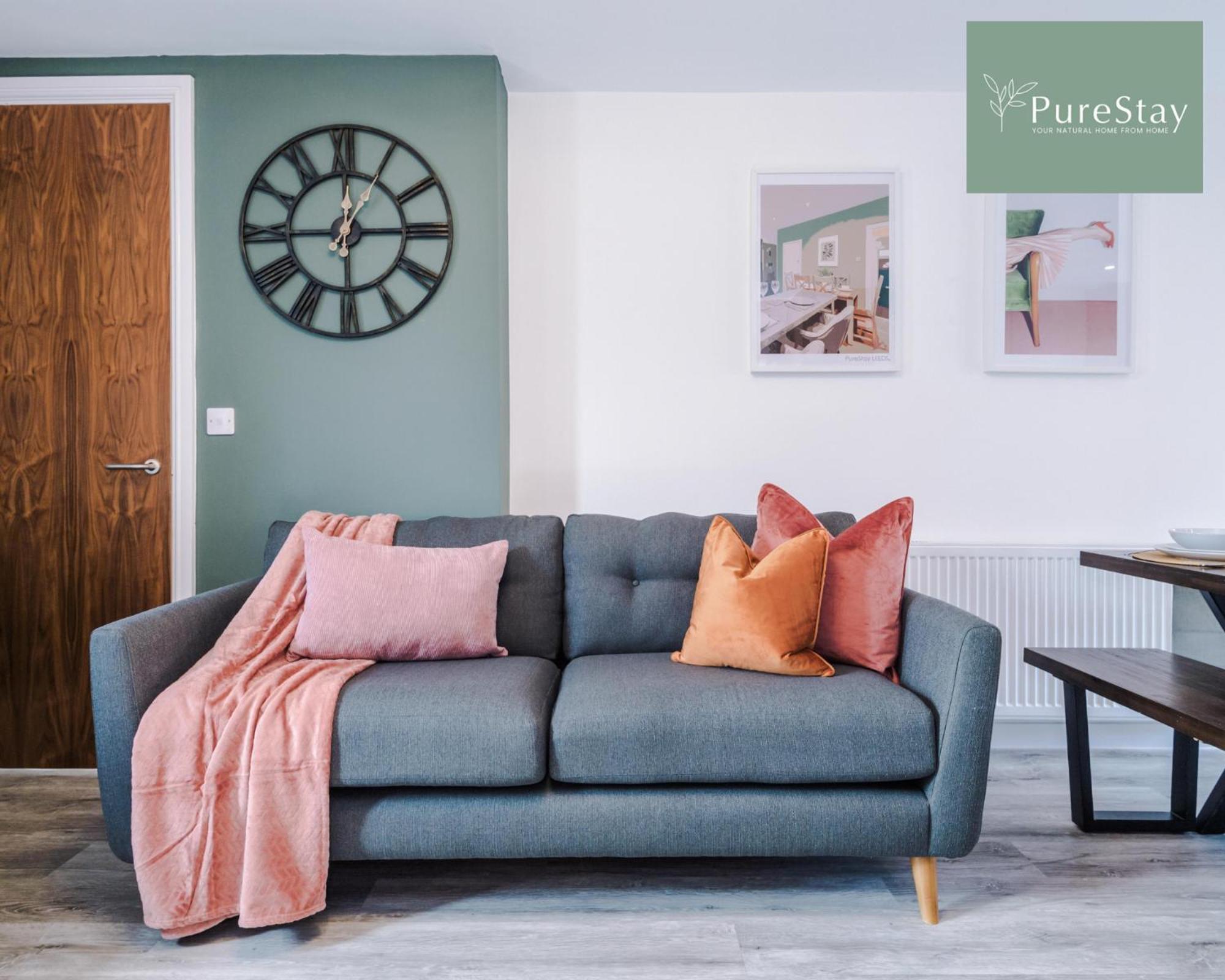 Stunning Five Bedroom Manchester House With Free Parking By Purestay Short Lets & Serviced Accommodation 외부 사진