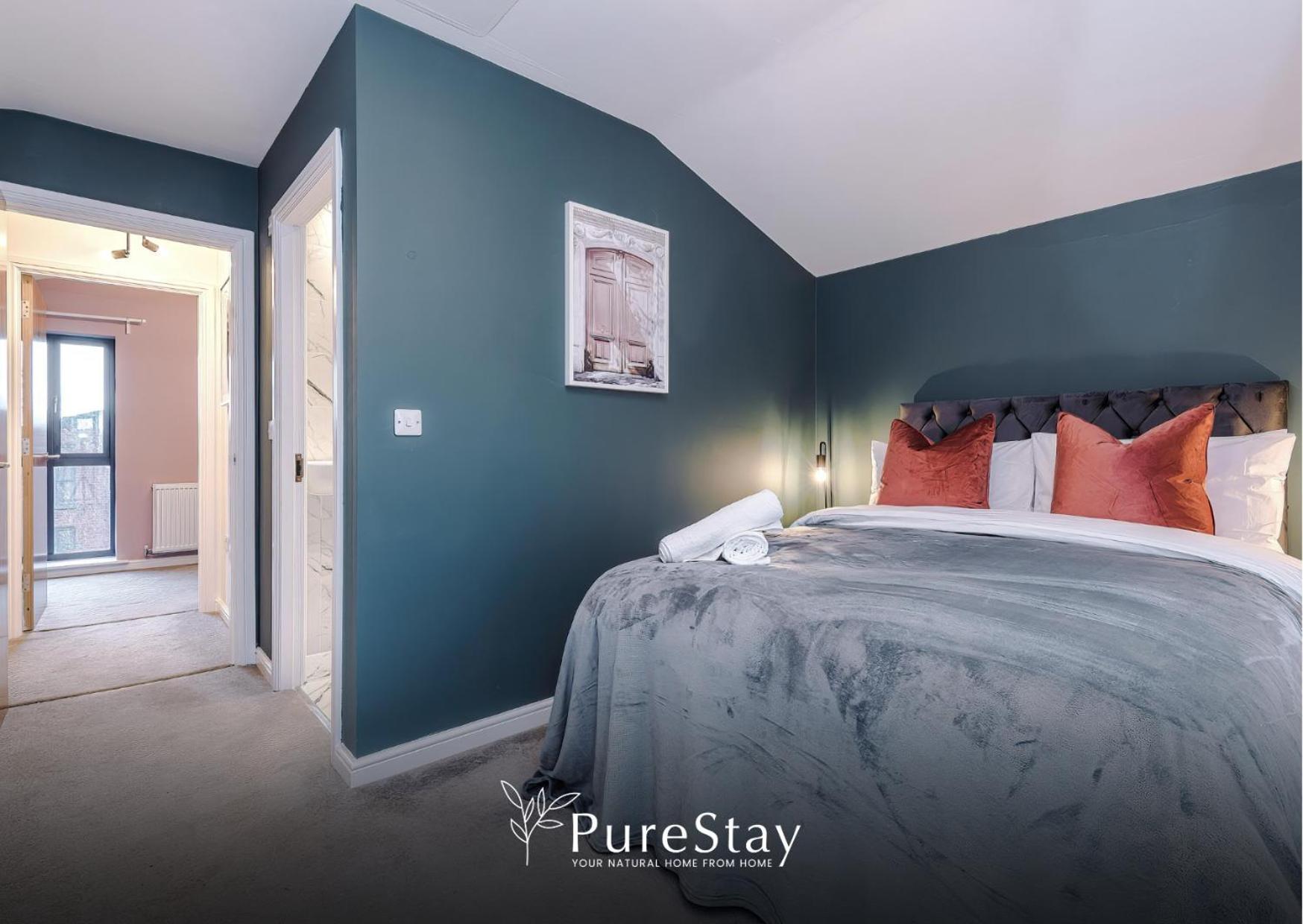 Stunning Five Bedroom Manchester House With Free Parking By Purestay Short Lets & Serviced Accommodation 외부 사진